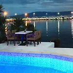 Porto Evia Boutique