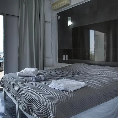 Porto Evia Boutique Amarynthos