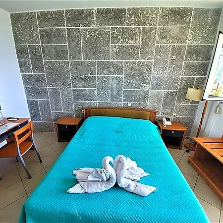 Porto Evia Boutique 4* Amarynthos