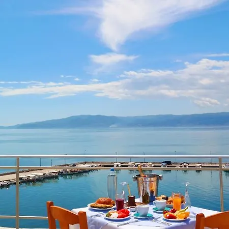 Porto Evia Boutique Hotel