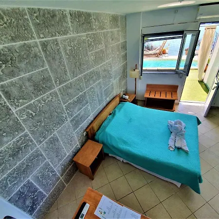 Porto Evia Boutique Hotel