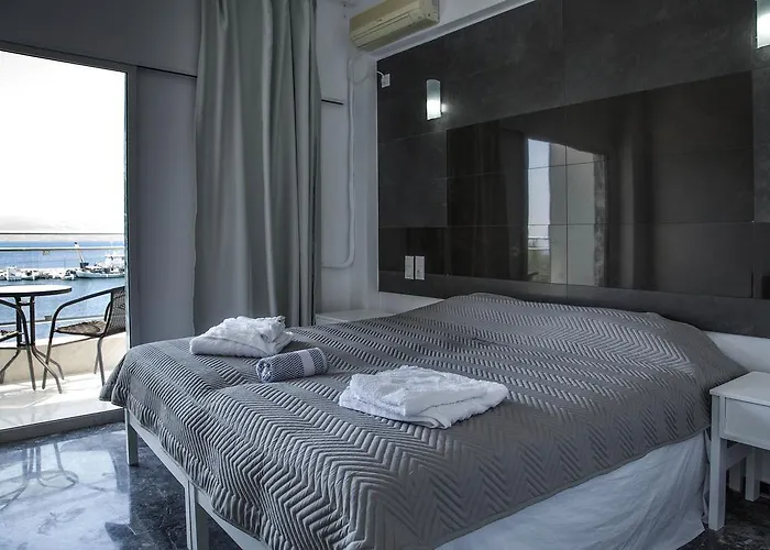 Porto Evia Boutique Amarynthos