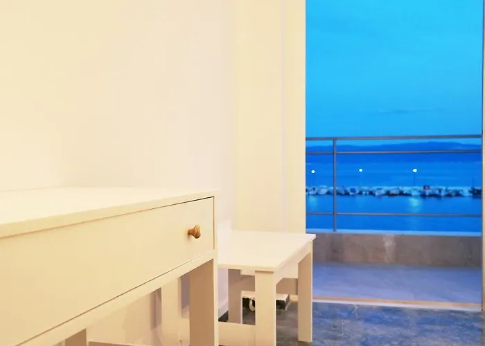 Porto Evia Boutique Amarynthos