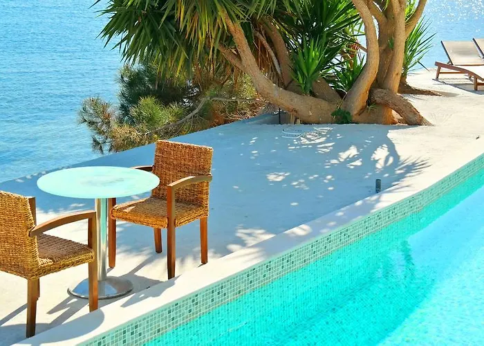 Porto Evia Boutique Hotel