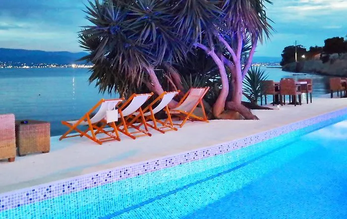 Porto Evia Boutique Amarynthos