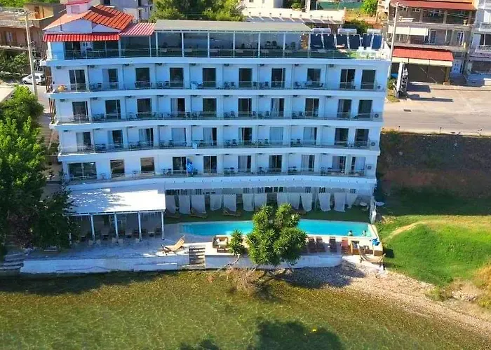 Porto Evia Boutique Amarynthos